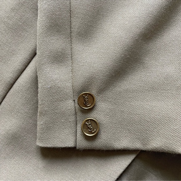 Vintage Yves Saint Laurent Blazer - Picture 5 of 5